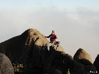  serra negra, cristal e agulhas negras outras pessoas